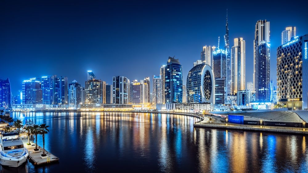 Moving to Dubai from US: Everything You Need to Know